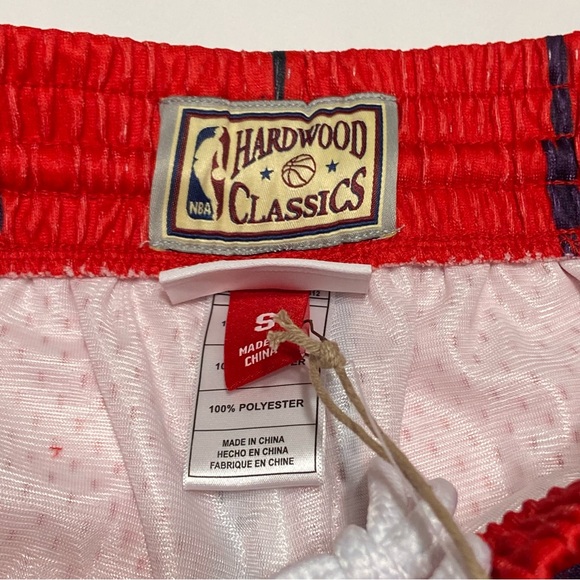 MITCHELL & NESS TORONTO RAPTORS BASKETBALL SHORTS Men’s Small 2XL - Picture 5 of 12